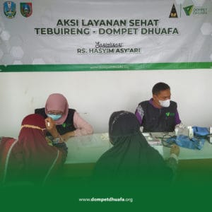 Dompet Dhuafa mengadakan Aksi Layanan Sehat di Tebuireng Jombang