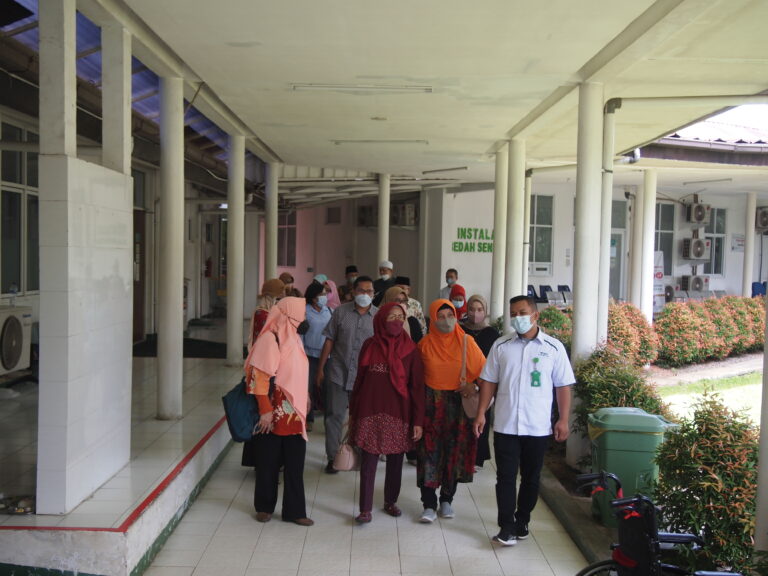Kunjungan SMEA Ke RST Dompet Dhuafa